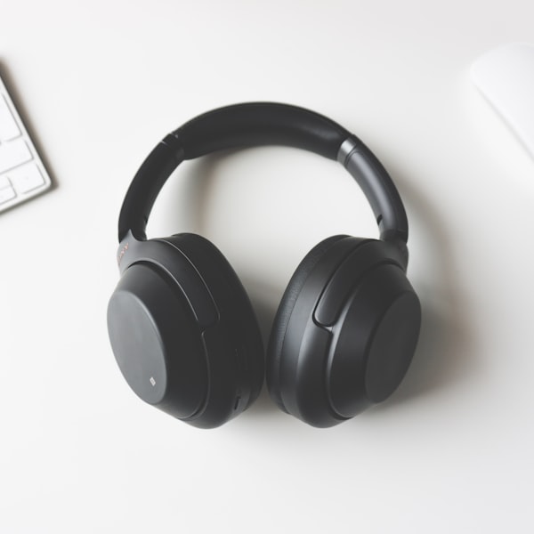 Sony WH-1000XM5 Wireless Headphones
